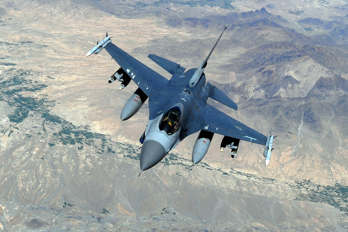 f-16